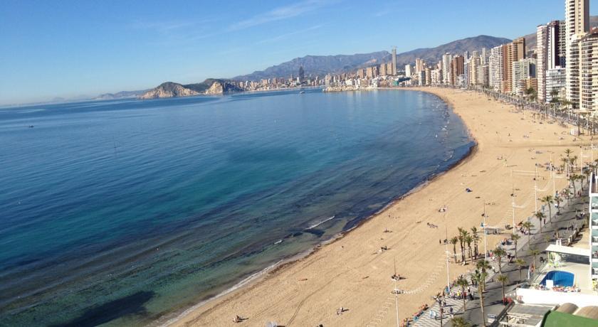 Las Carabelas Apartments بينايدورم المظهر الخارجي الصورة